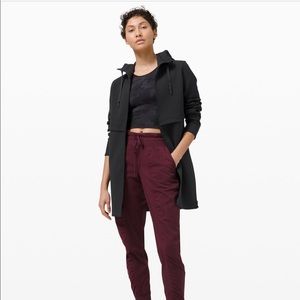 Lululemon Black long horizons hoodie jacket